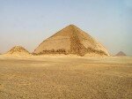 Ломана піраміда